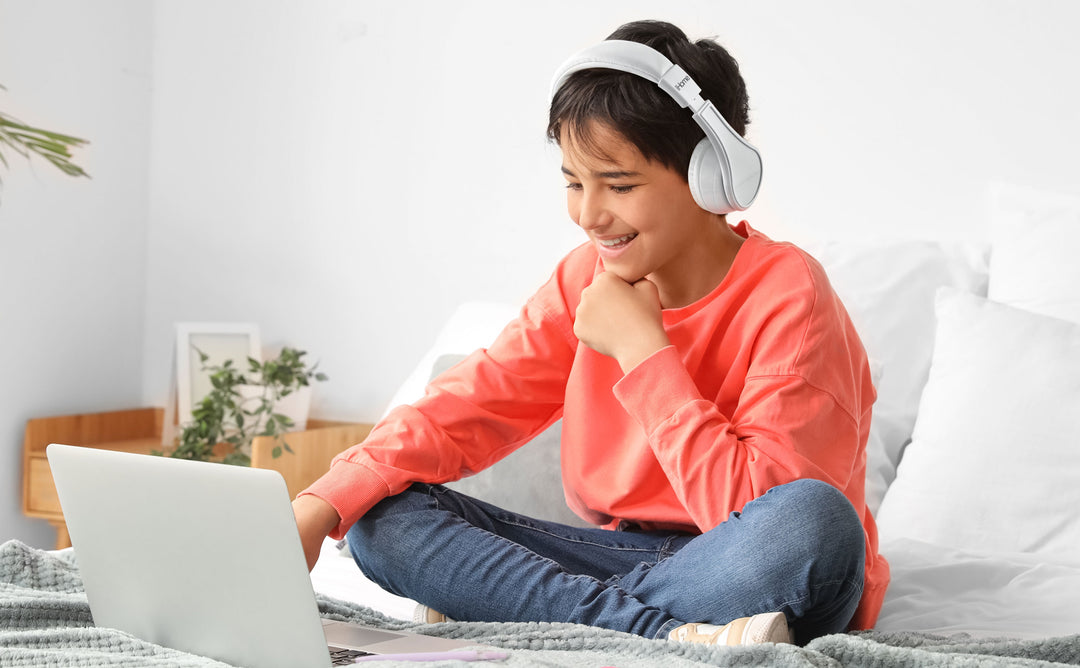 Wireless Headphones for Kids - White