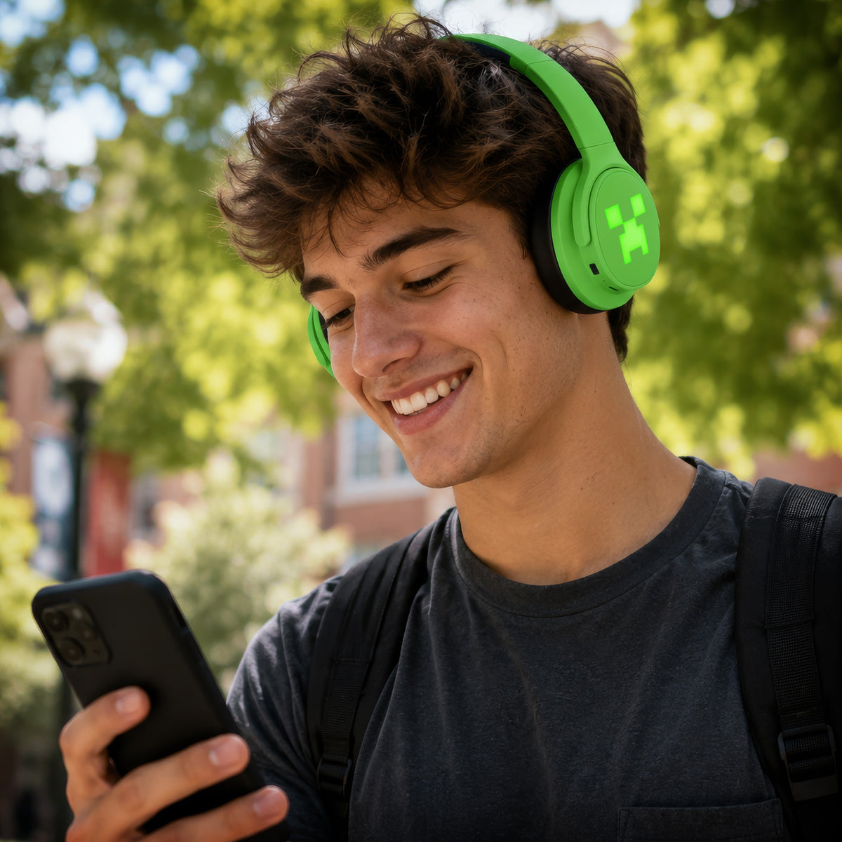 Minecraft Bluetooth Headphones with Boom Microphone