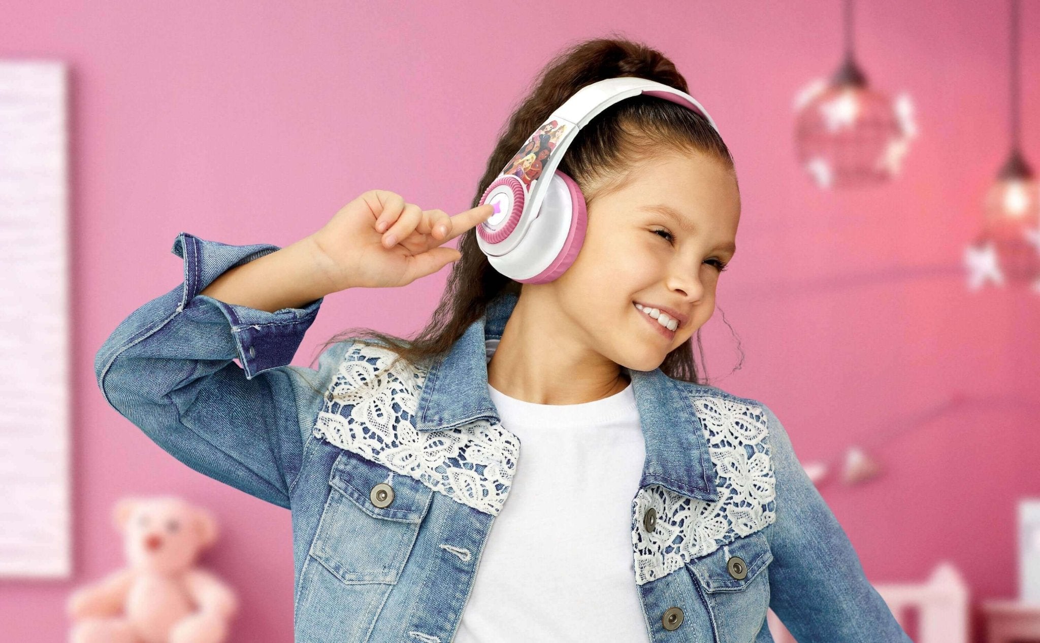 Disney Princess Bluetooth Headphones with EZ Link+ Disney Princess Bluetooth Headphones with EZ Link+