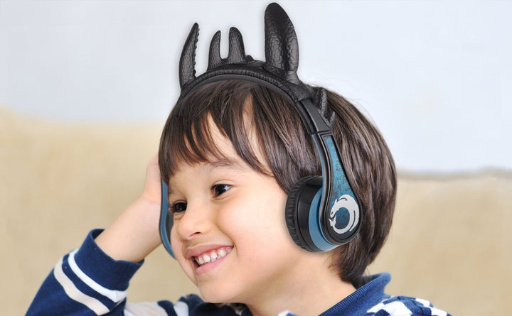 How to Train Your Dragon Bluetooth Headphones - Toothless - eKids